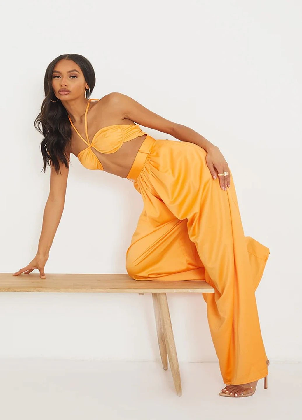 Комбінезон PrettyLittleThing однотонний помаранчевий