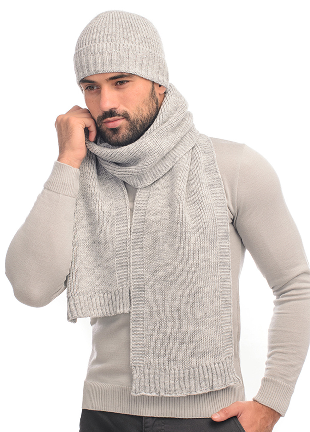 Светло-серый зимний комплект (шапка, шарф) SVTR