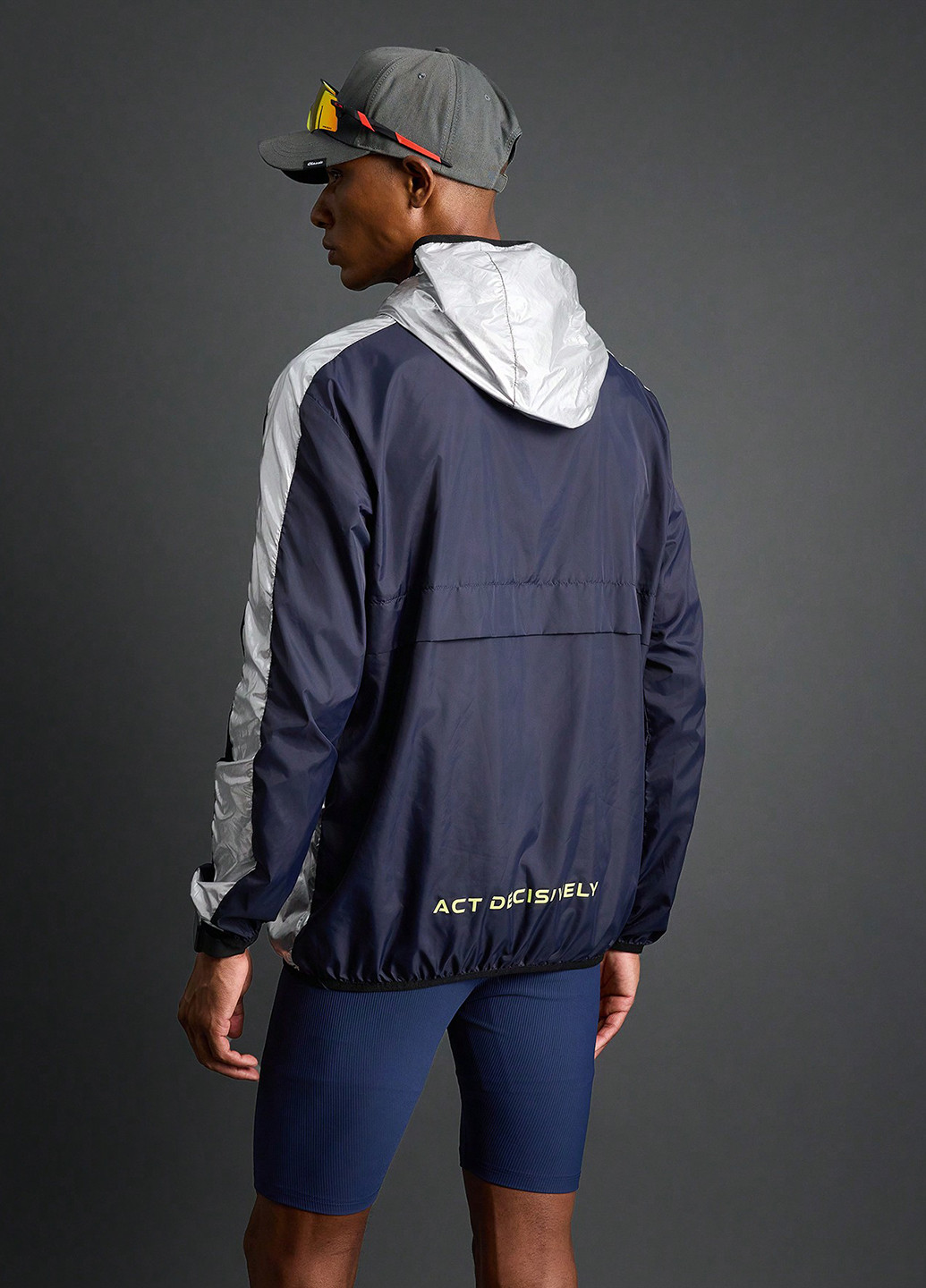 Темно-синяя демисезонная куртка SHEIN