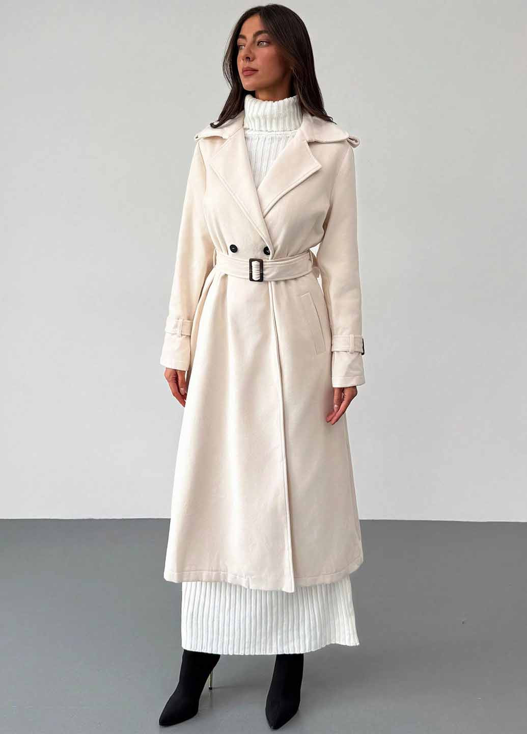 Кремовое демисезонное Пальто двубортное SHEIN