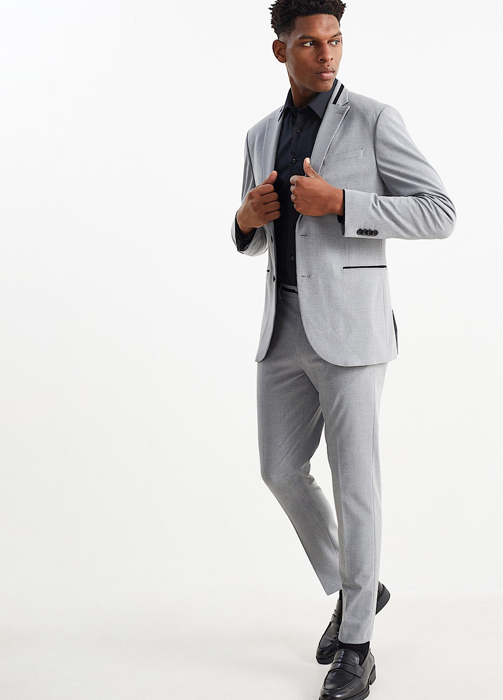 Серые кэжуал демисезонные чиносы брюки C&A