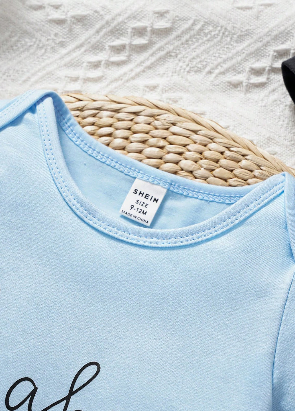 Комбінований демісезонний комплект (боді, шапка) SHEIN