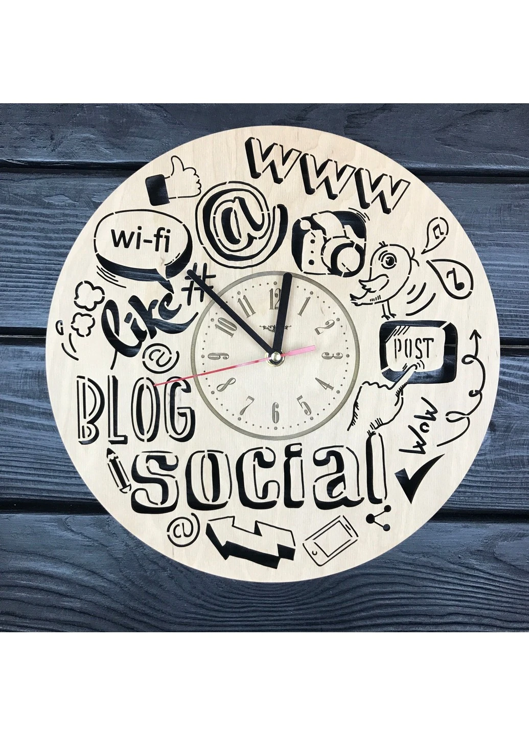Дизайнерський настінний годинник з дерева «Блогерство» 7Arts (253566609)