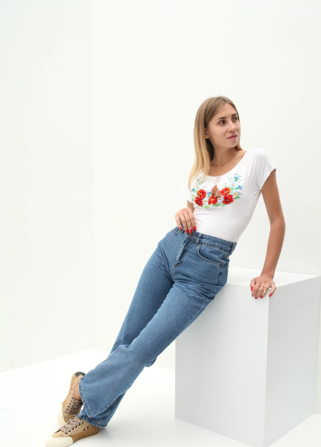 Футболка вышивка No Brand - (255935127)