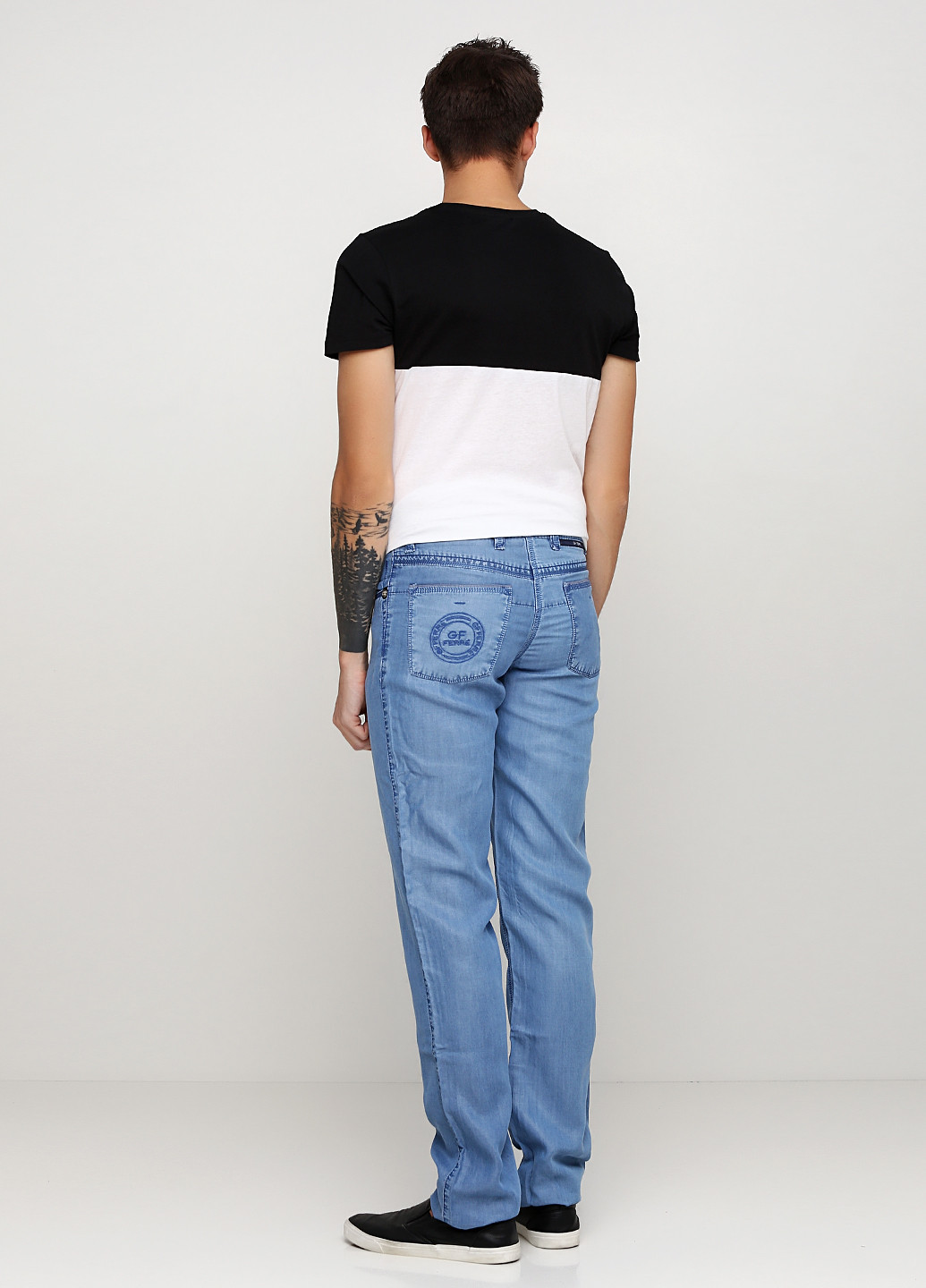 Голубые летние прямые джинсы GF Ferre