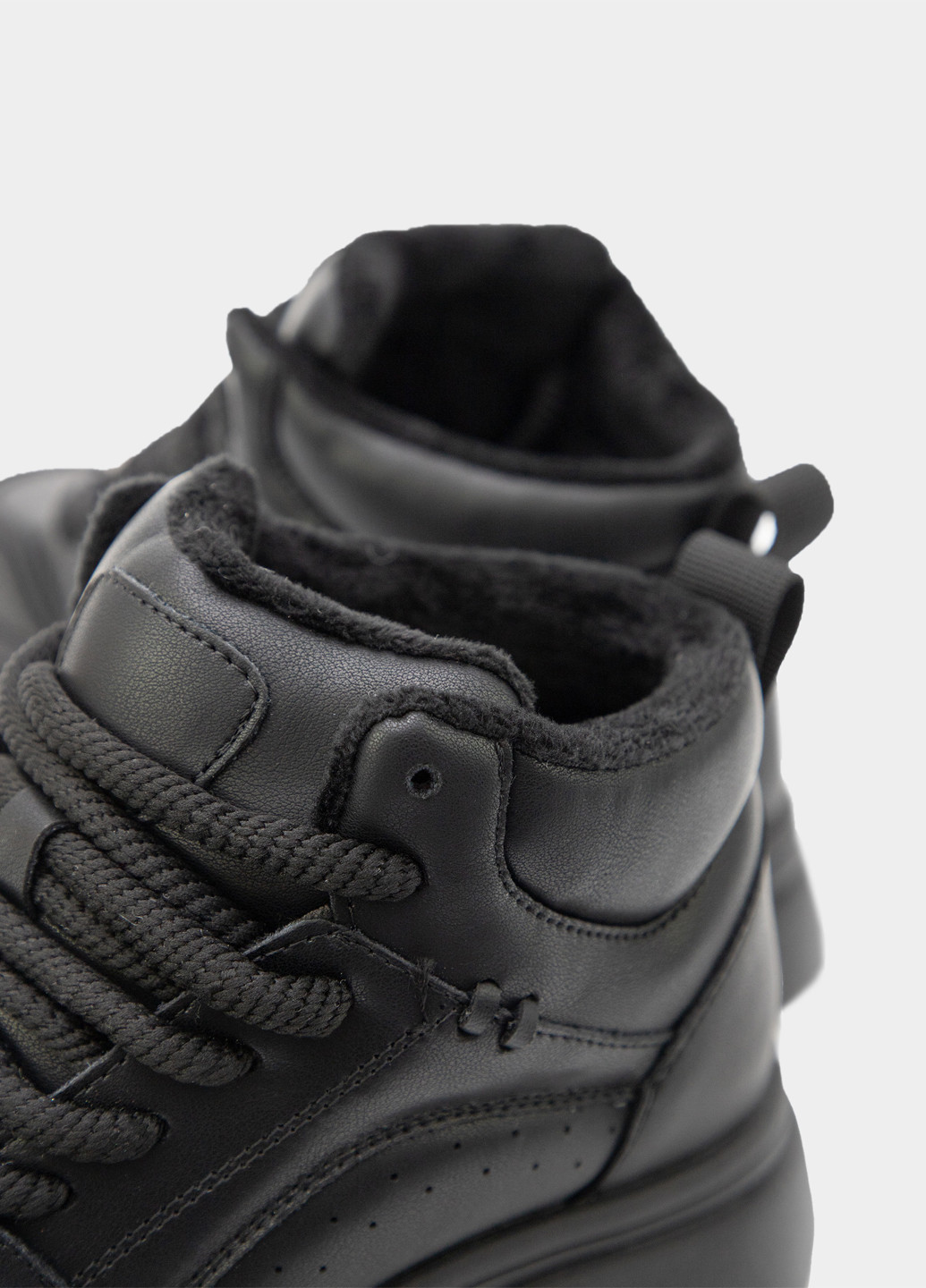 Осенние ботинки Respect без декора