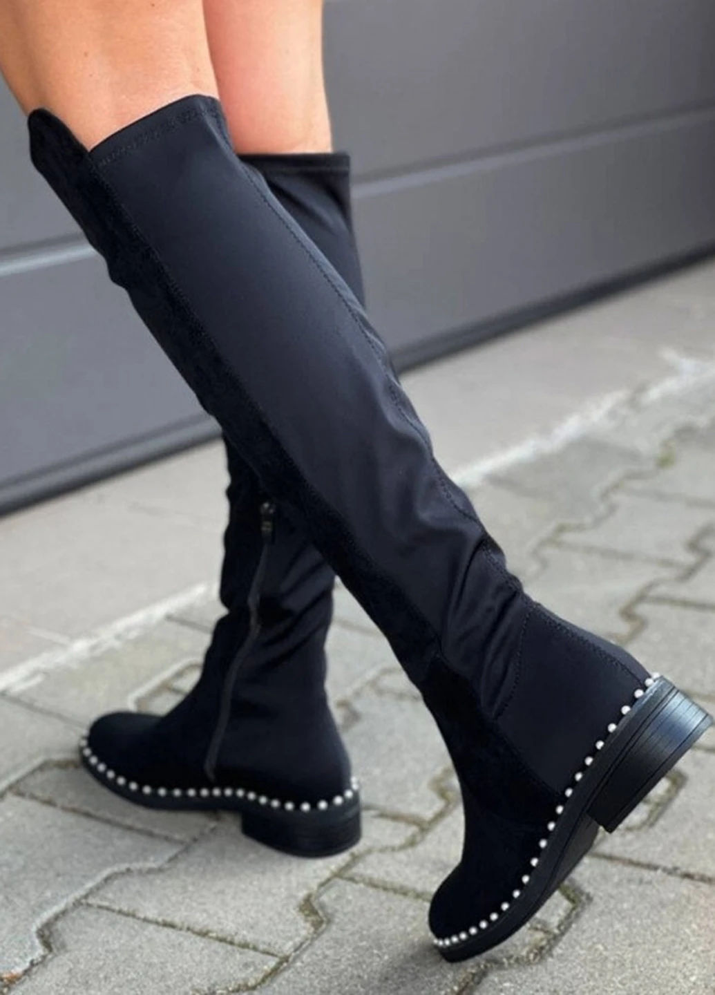Зимние сапоги Collection Paris с бусинами