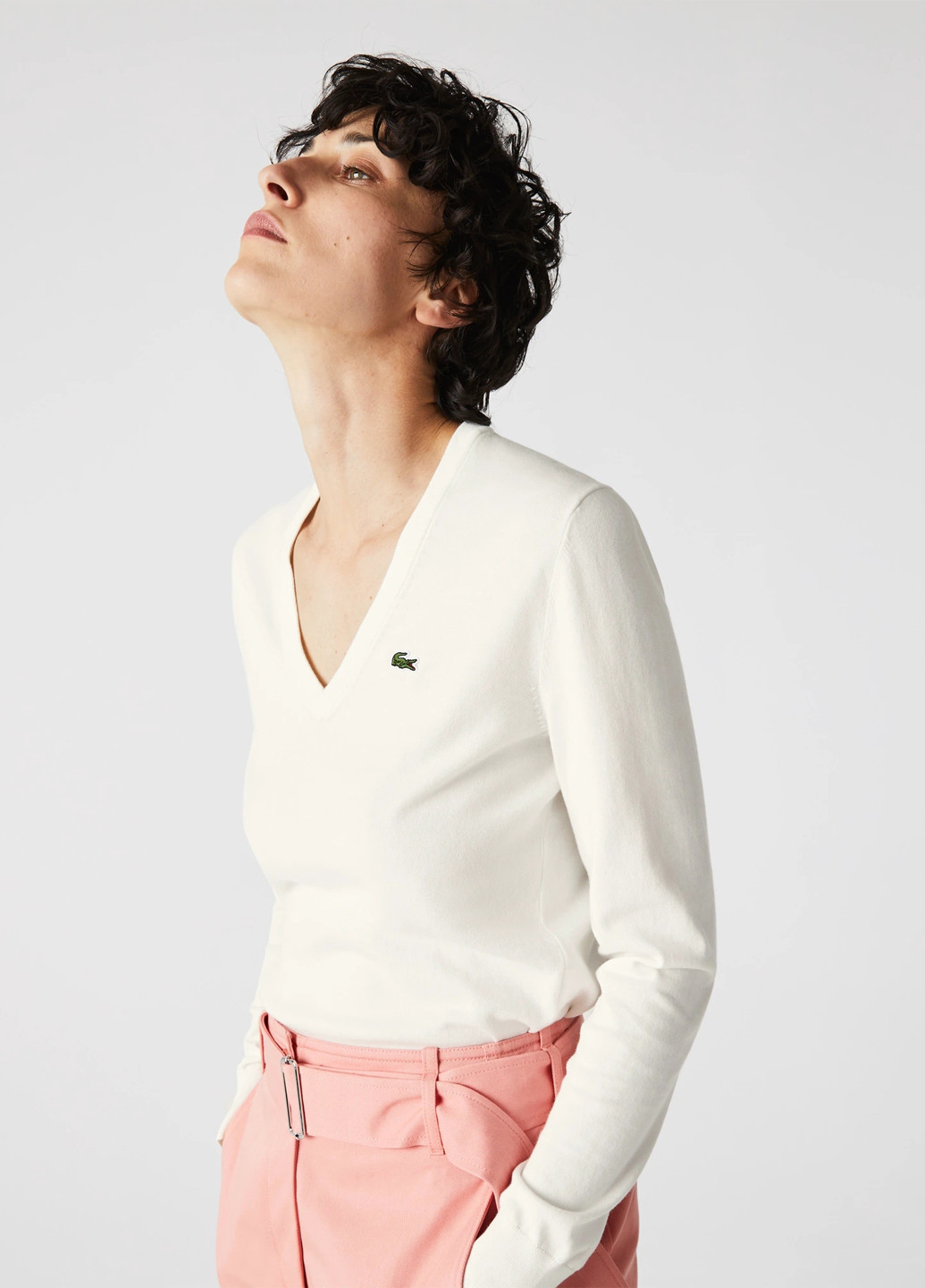 Молочный демисезонный пуловер пуловер Lacoste