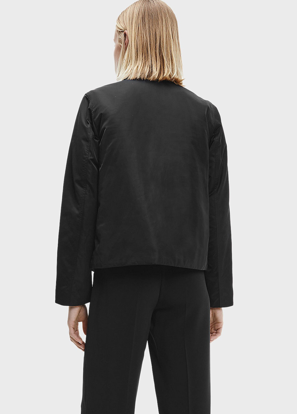 Черная демисезонная куртка Calvin Klein