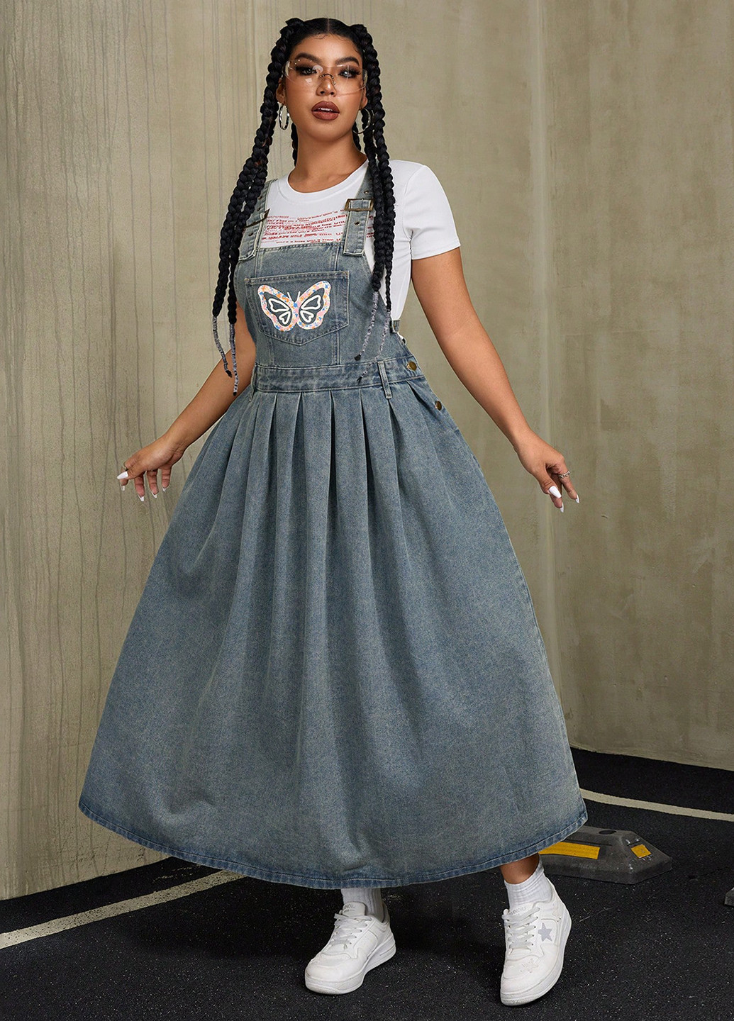 Красивый женский платье SHEIN бабочки