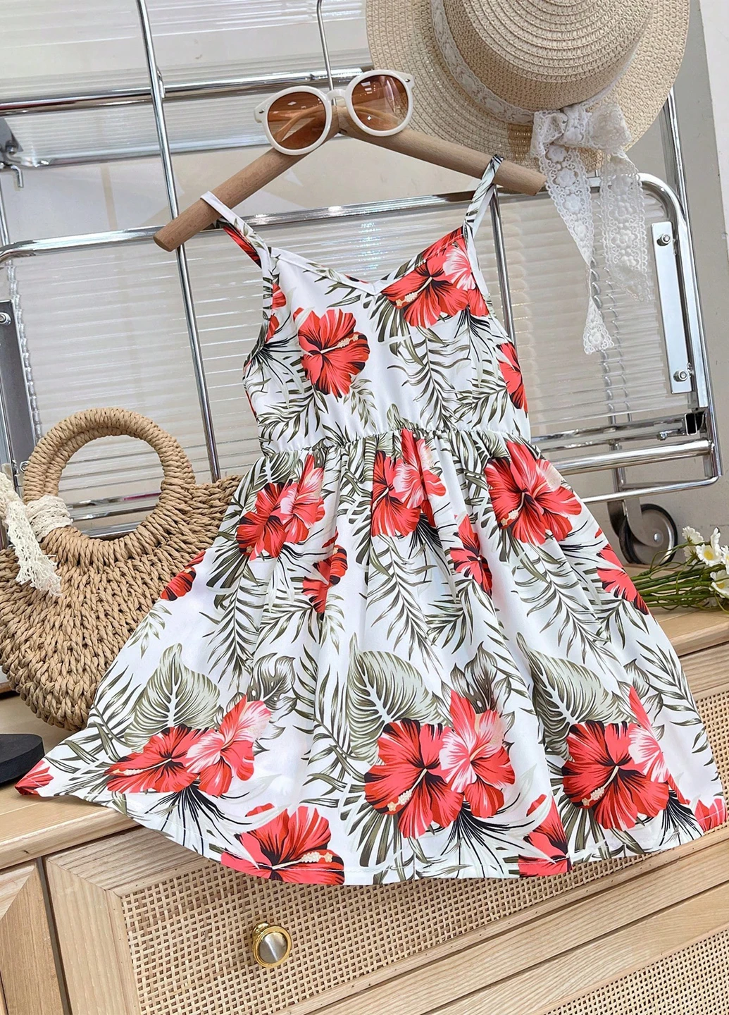 Біла сукня SHEIN (325263846)