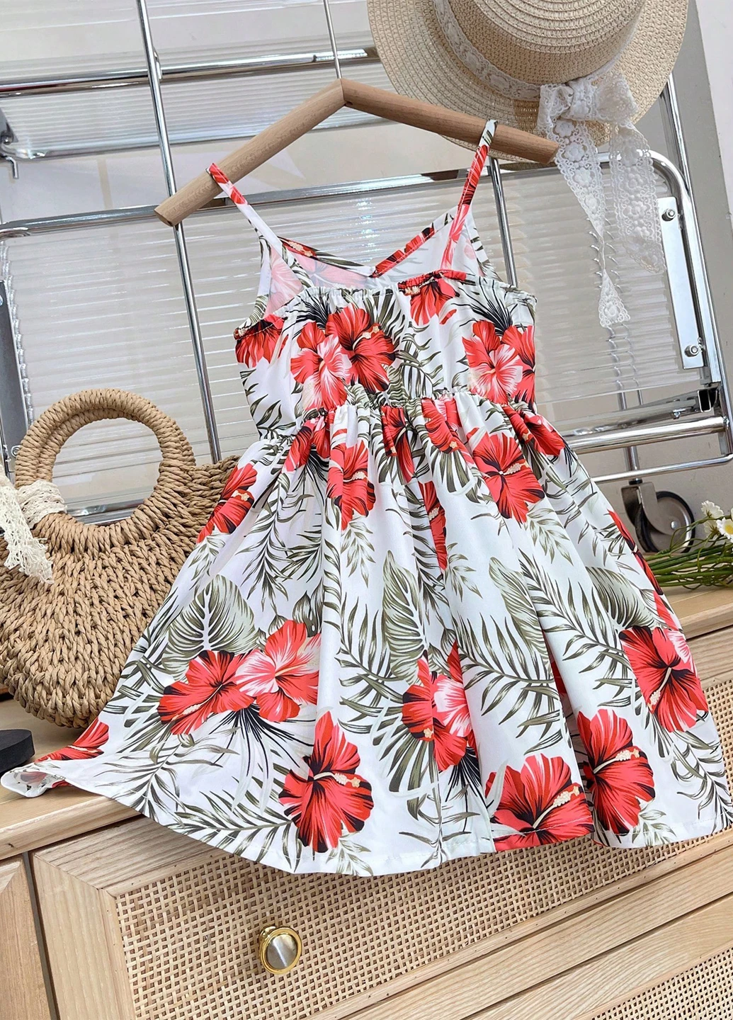 Біла сукня SHEIN (325263846)