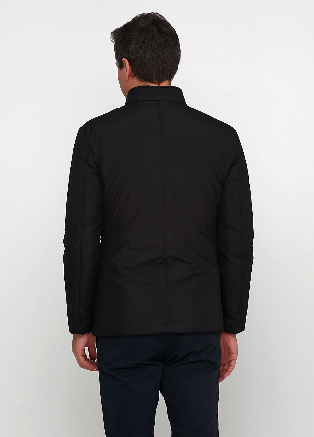 Черная демисезонная куртка NAVI