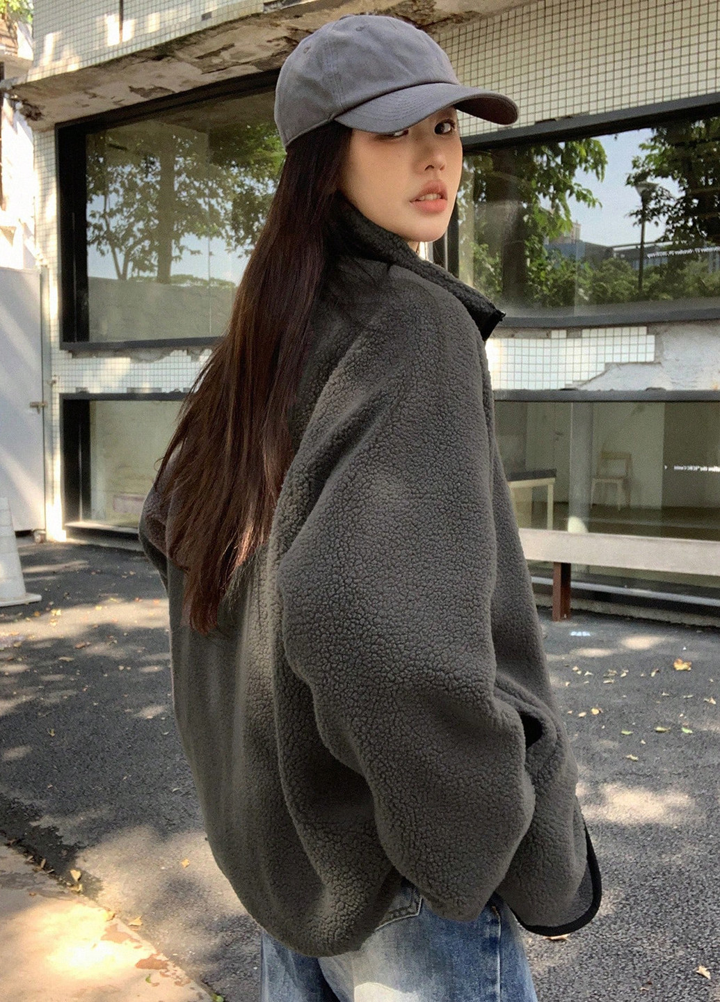 Темно-серая демисезонная куртка SHEIN