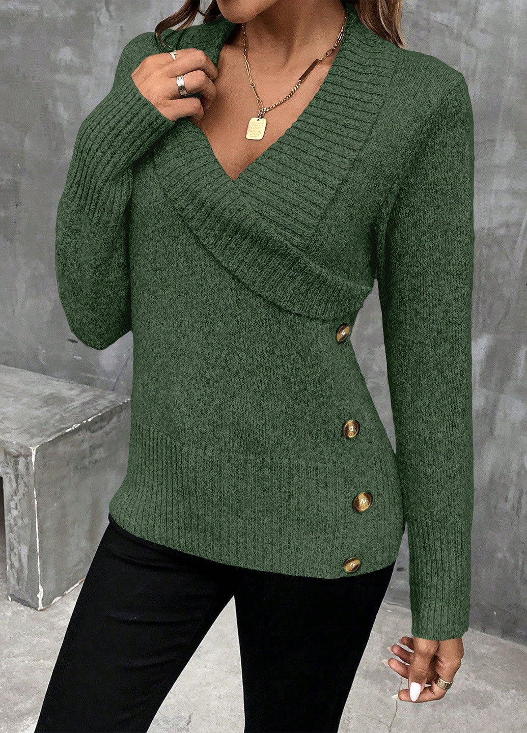 Зеленый демисезонный свитер SHEIN