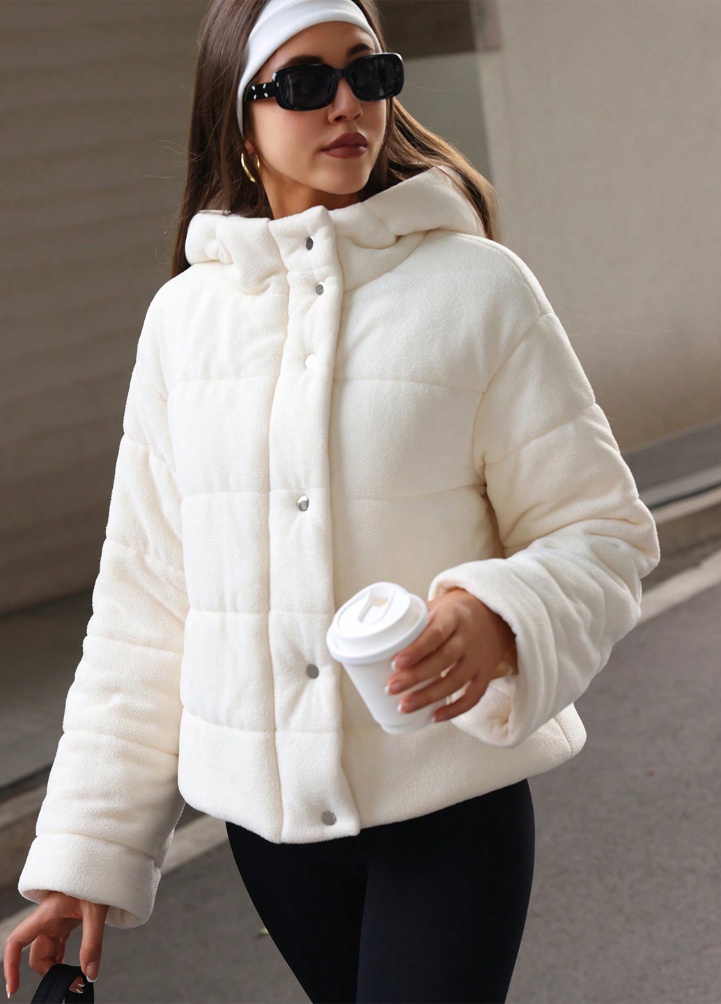 Молочная зимняя куртка SHEIN