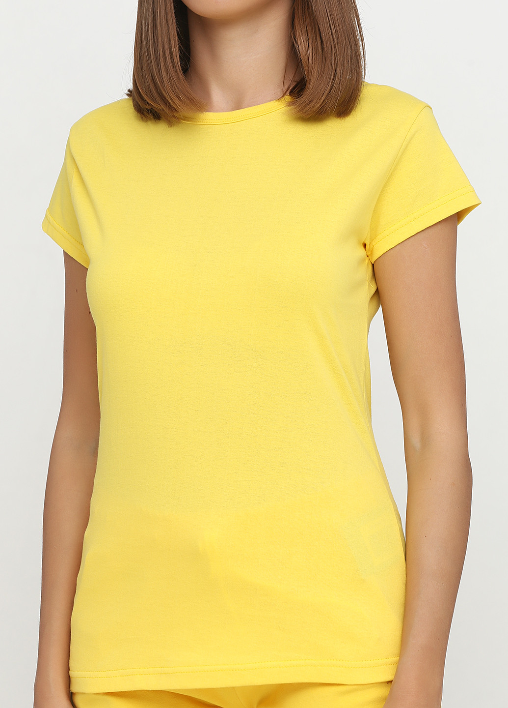 Желтый летний комплект (футболка, шорты) Shik