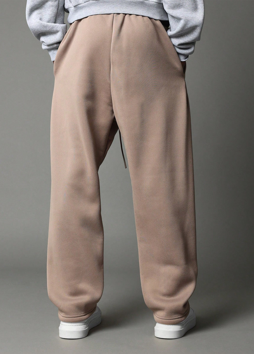 Темно-бежевые спортивные демисезонные прямые брюки SHEIN