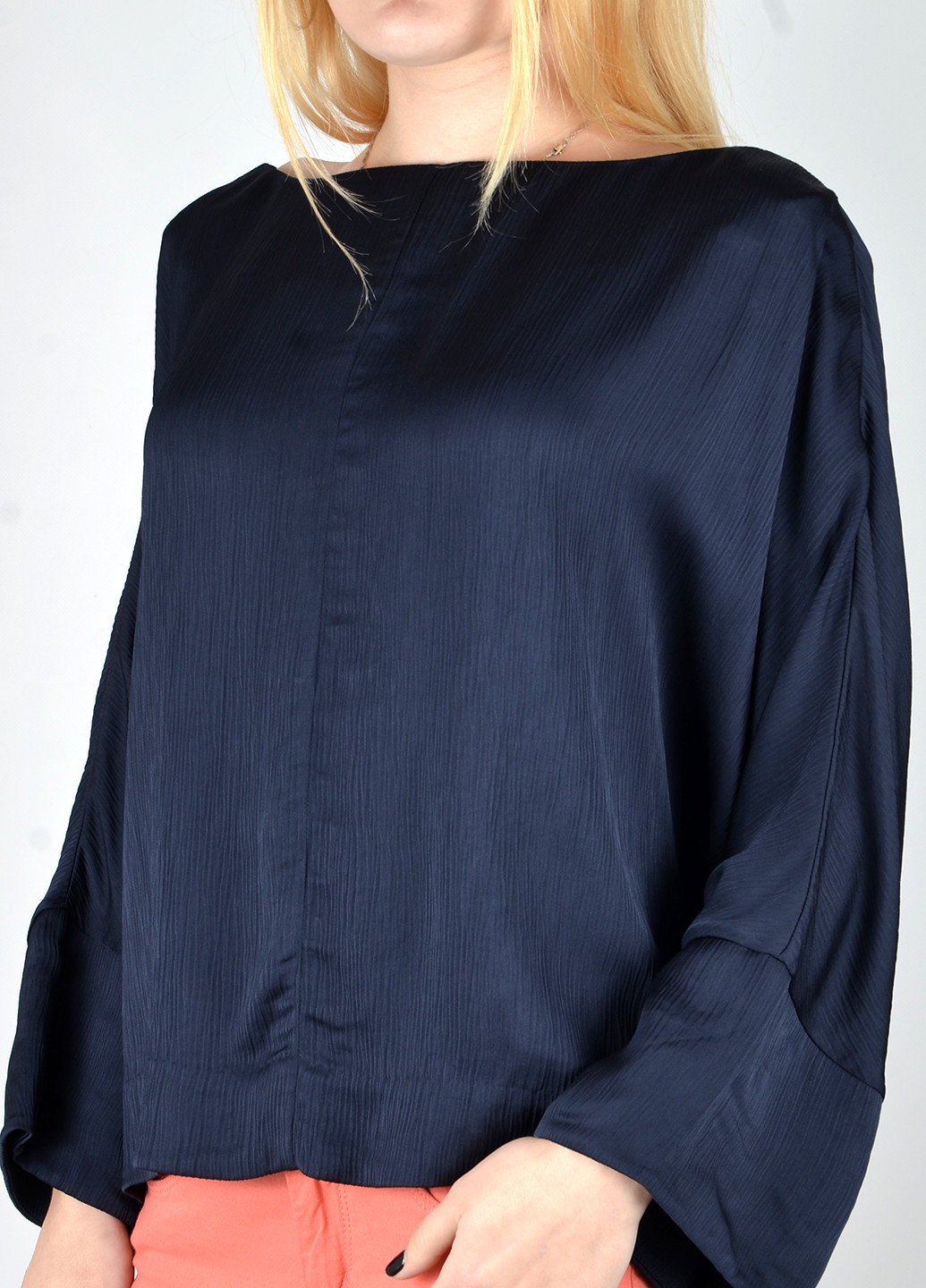 Темно-синя демісезонна блуза Cos