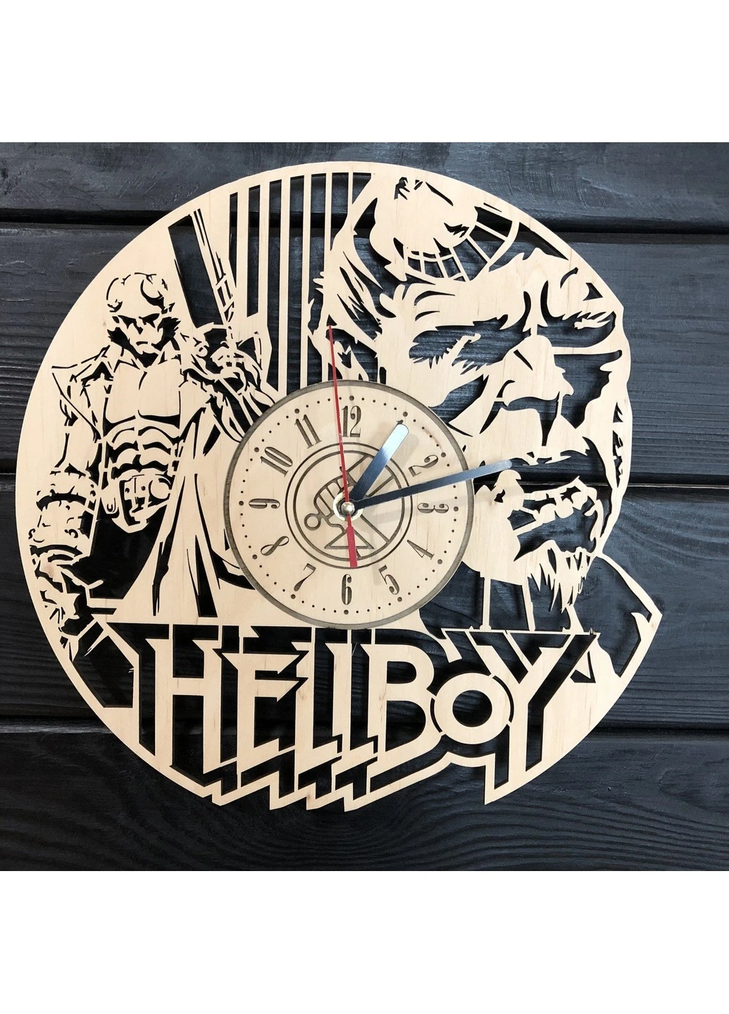 Тематичний інтер`єрний настінний годинник «Hellboy» 7Arts (253566113)