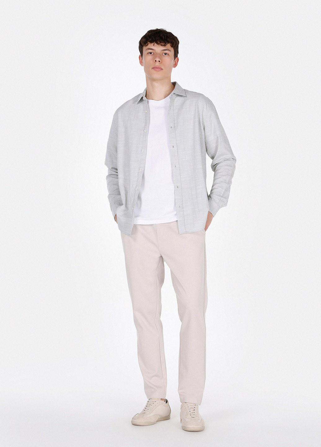 Светло-бежевые кэжуал демисезонные чиносы брюки Colin's