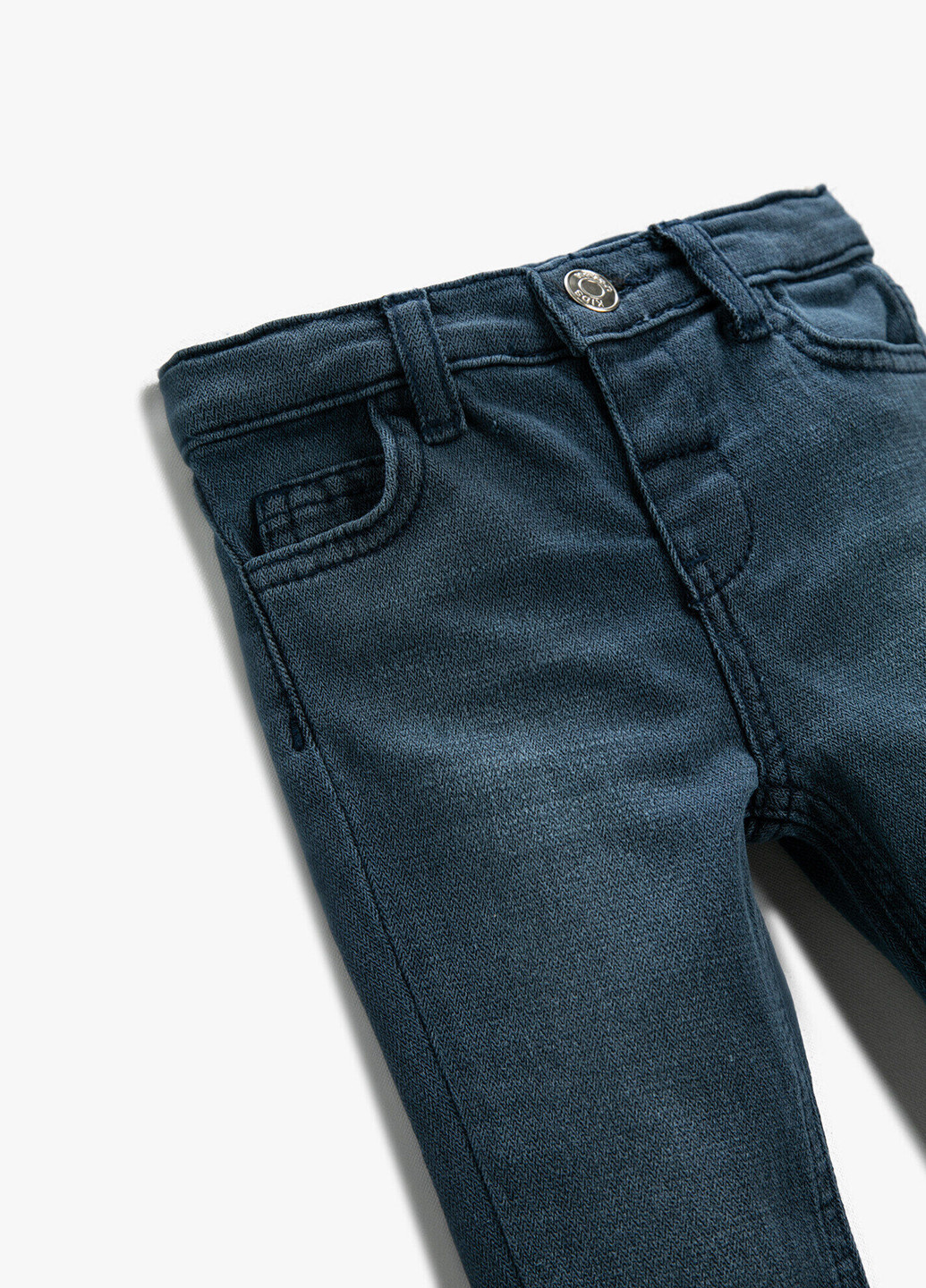 Темно-синие демисезонные зауженные джинсы KOTON