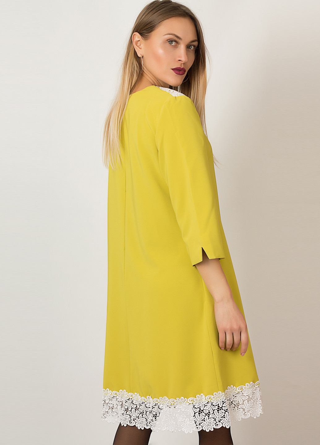Желтое кэжуал платье Lilove однотонное