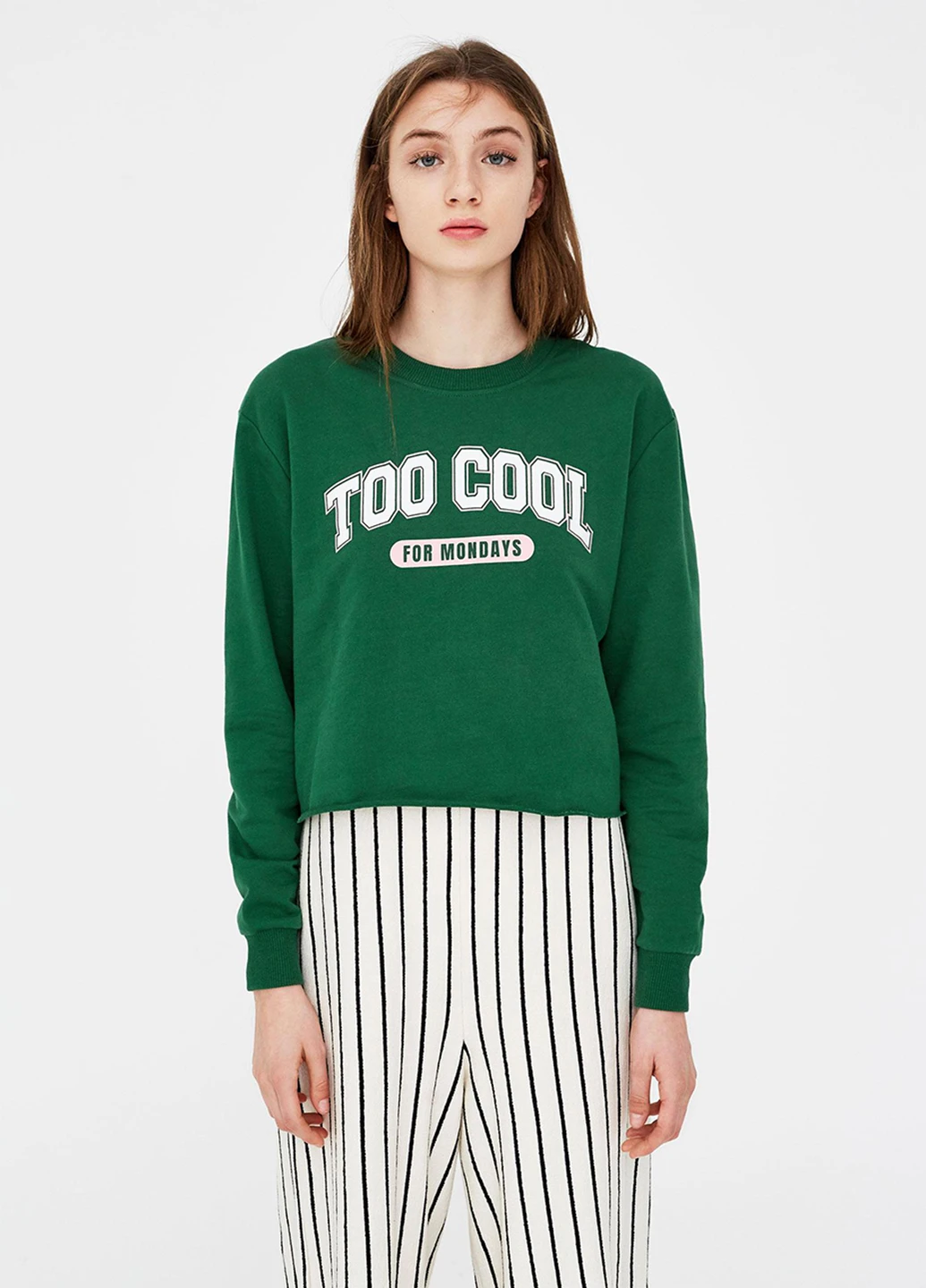 Зелений світшоти Pull & Bear напис без декору (243646877)