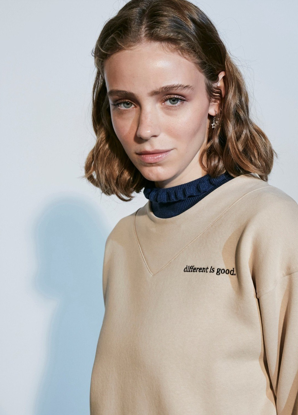 Бежевый свитшот Mudo однотонный (253017021)