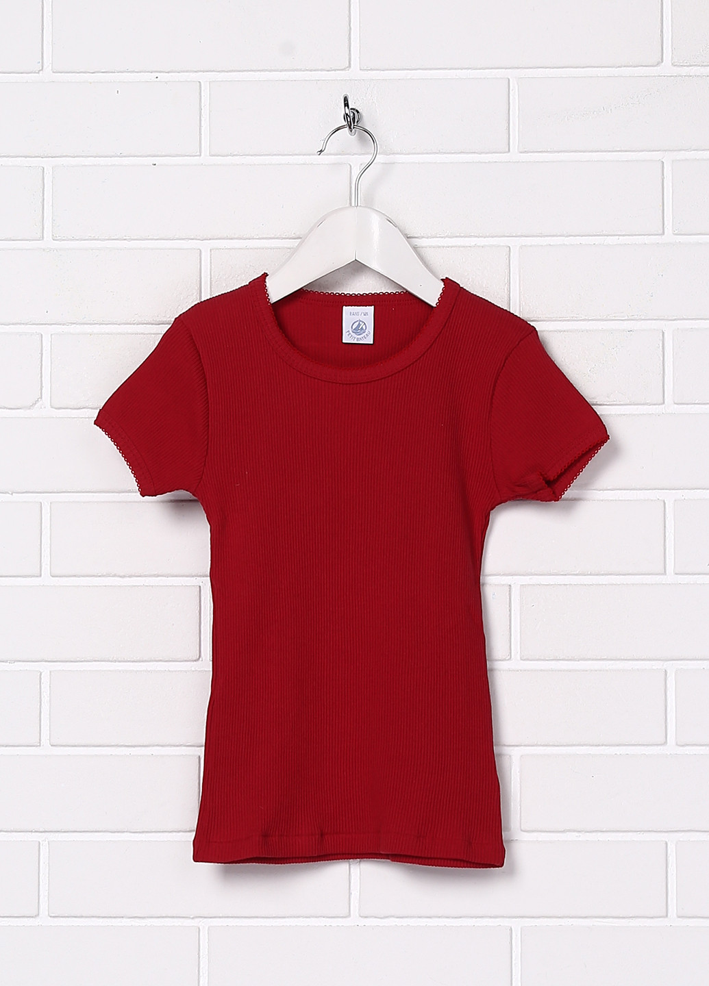 Красная летняя футболка с коротким рукавом Petit Bateau
