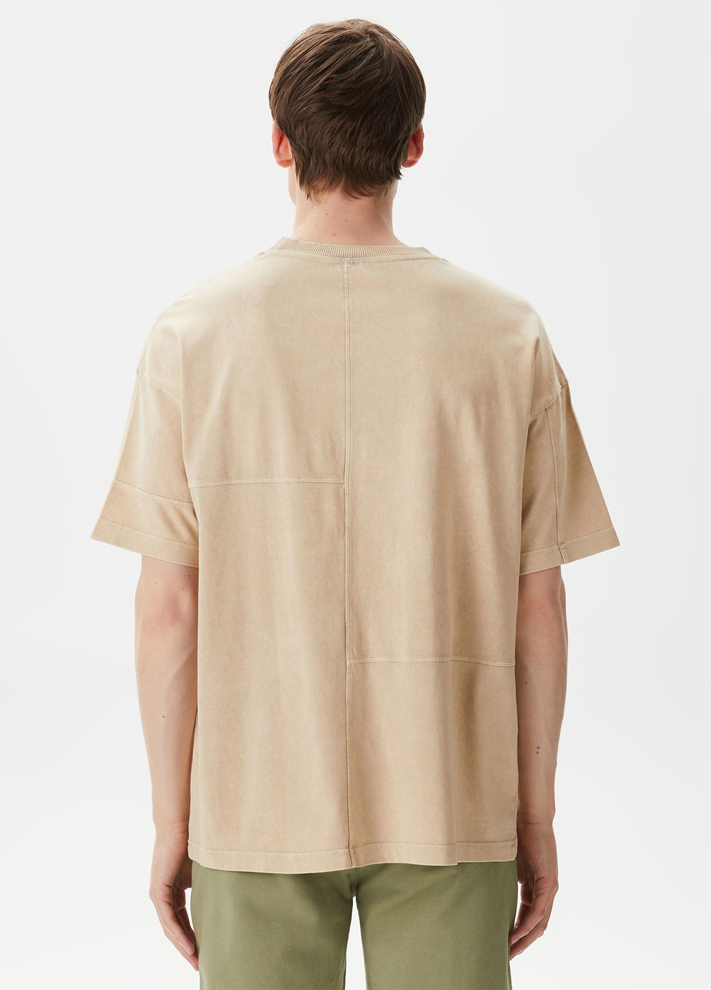 Бежевая футболка UNITED4