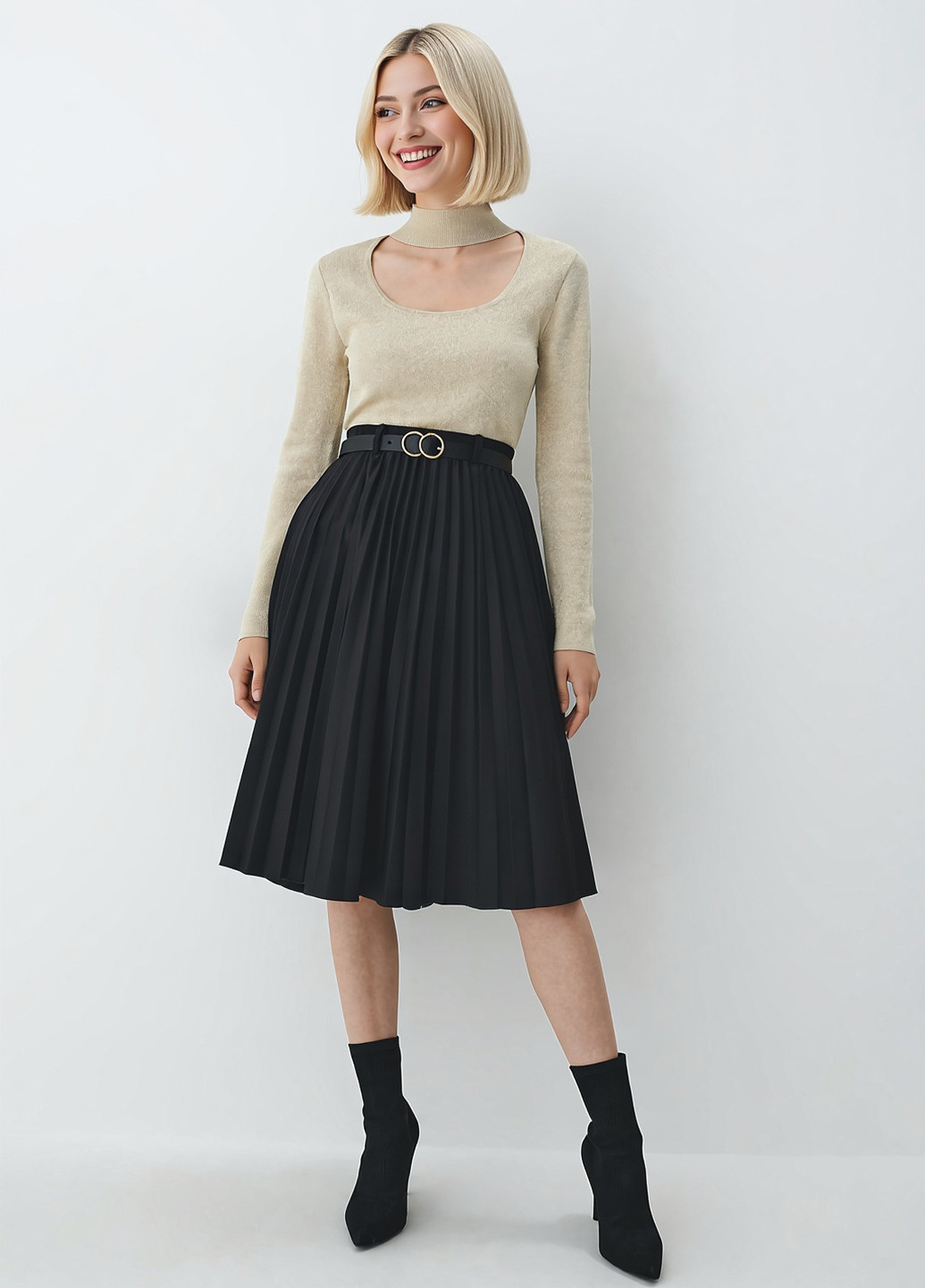 Бежевый демисезонный свитер Mohito