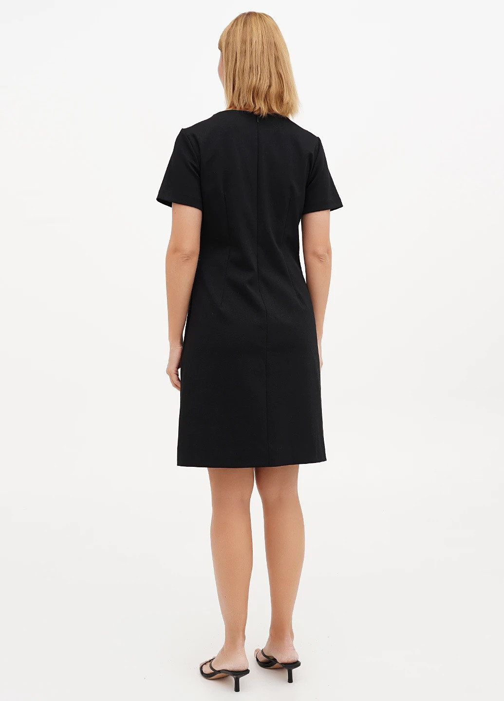 Черное кэжуал платье платье-футболка Design Collective в полоску