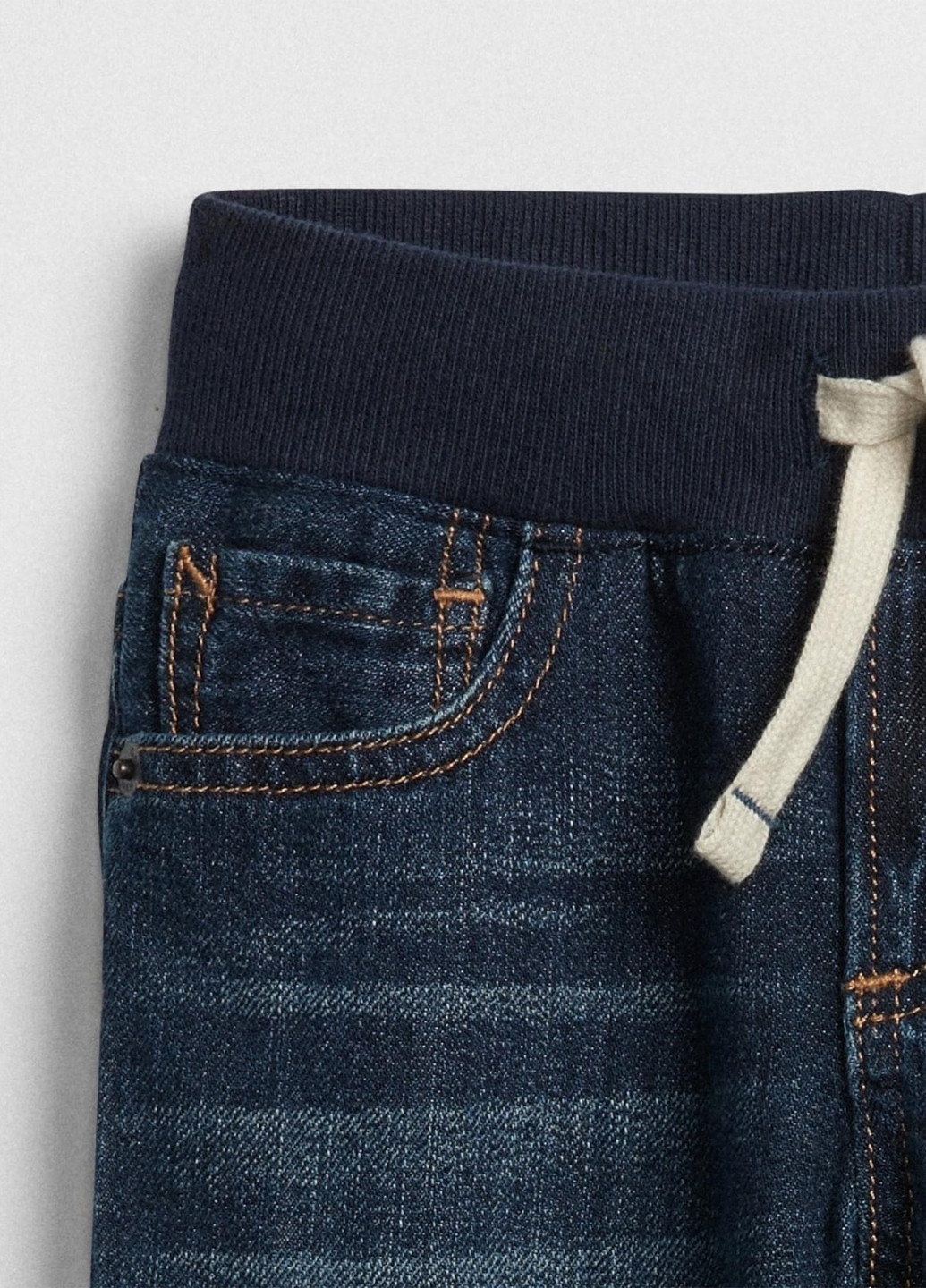 Темно-синие демисезонные прямые джинсы Gap