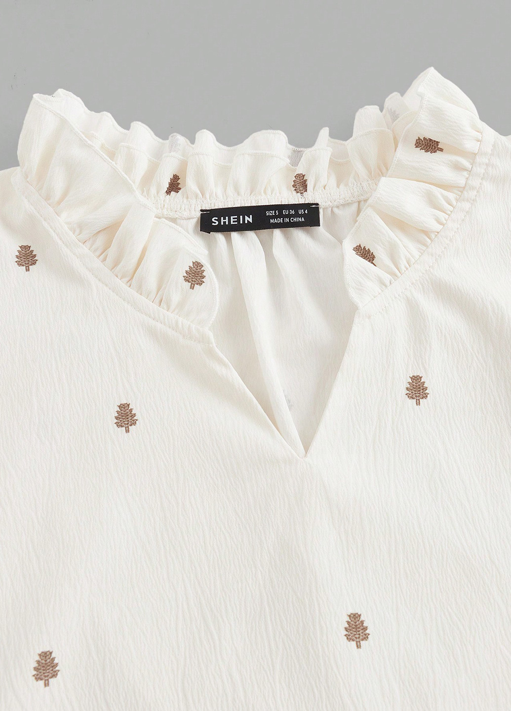 Молочная блуза SHEIN