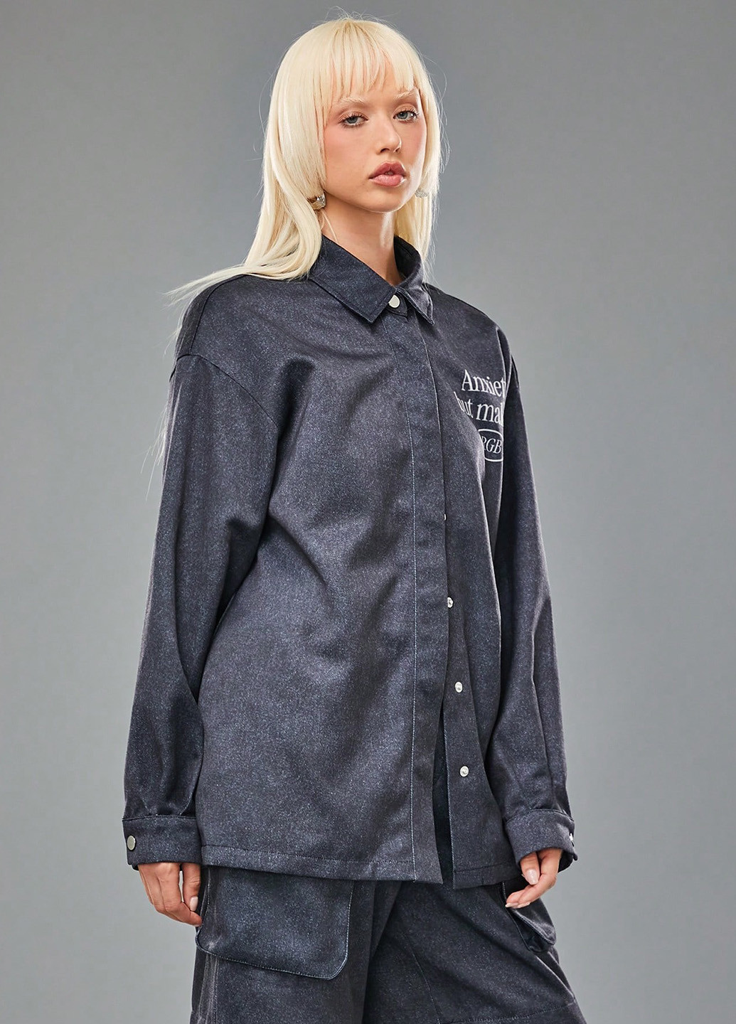 Серо-синяя кэжуал рубашка с абстрактным узором SHEIN