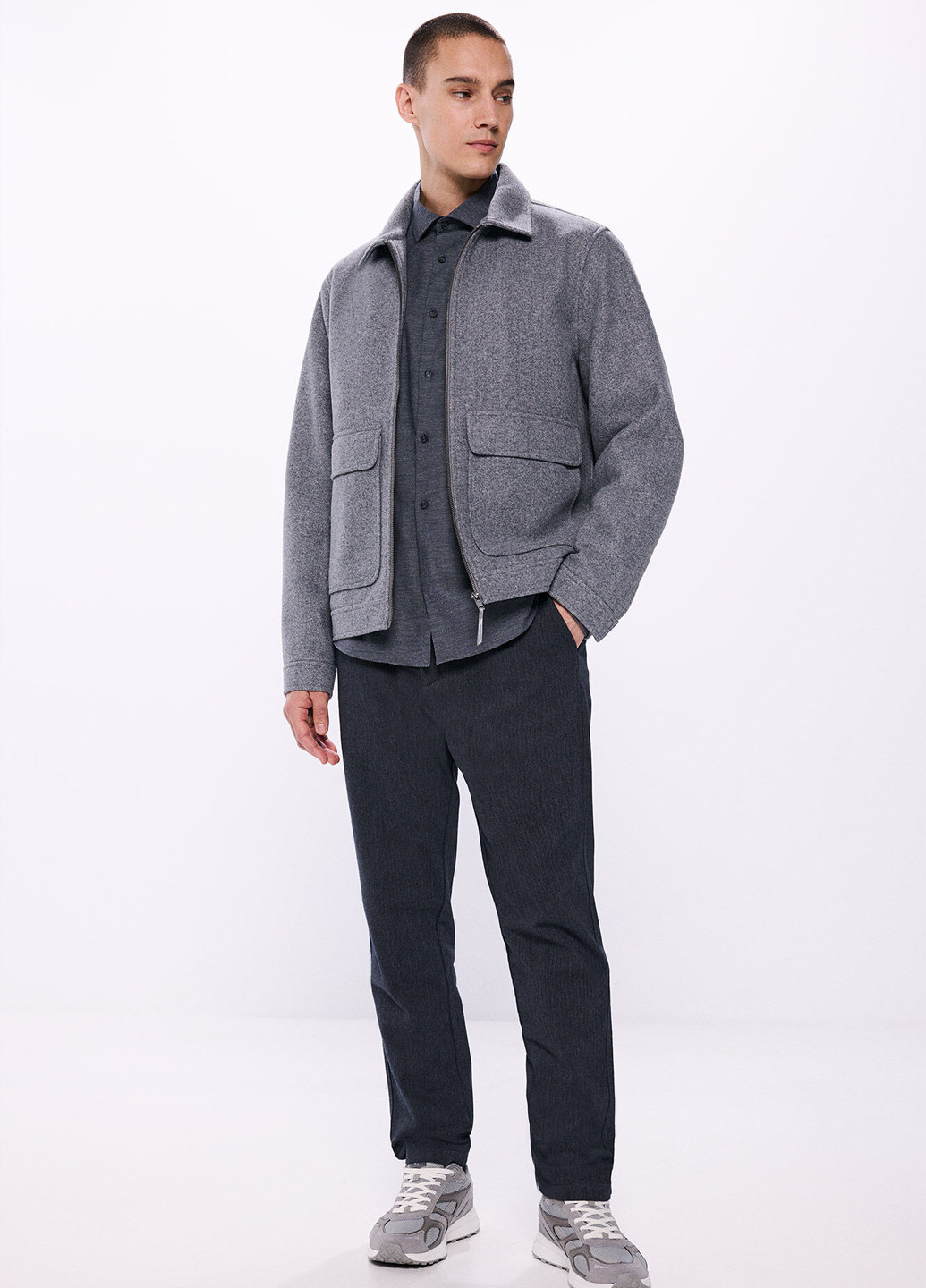 Темно-серые кэжуал демисезонные зауженные брюки Springfield