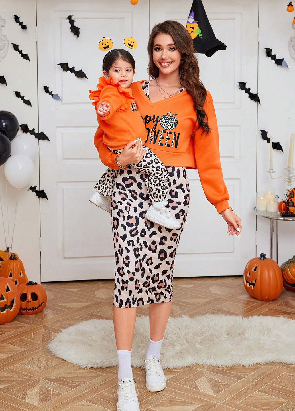 Комбінований демісезонний комплект (світшот, штани) SHEIN