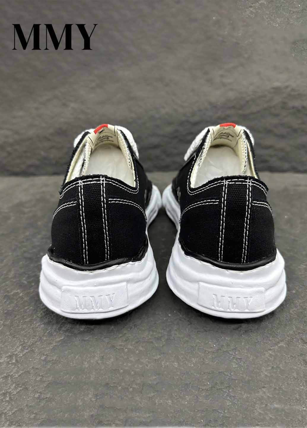 Чорно-білі кеди SHEIN