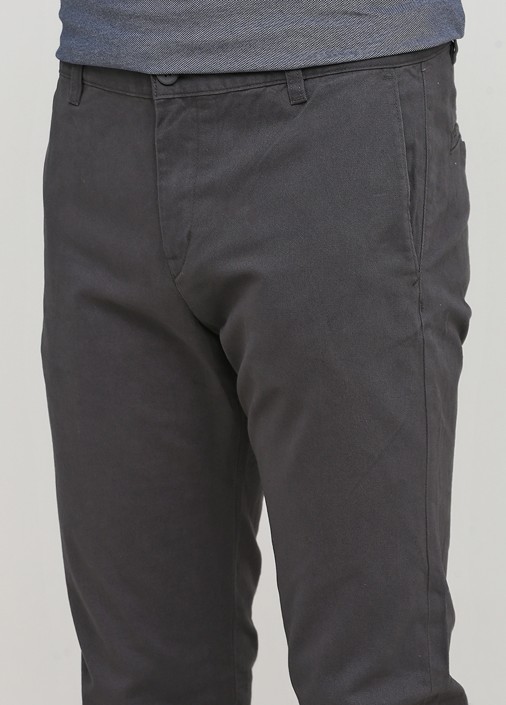 Темно-серые кэжуал демисезонные чиносы брюки Weekday