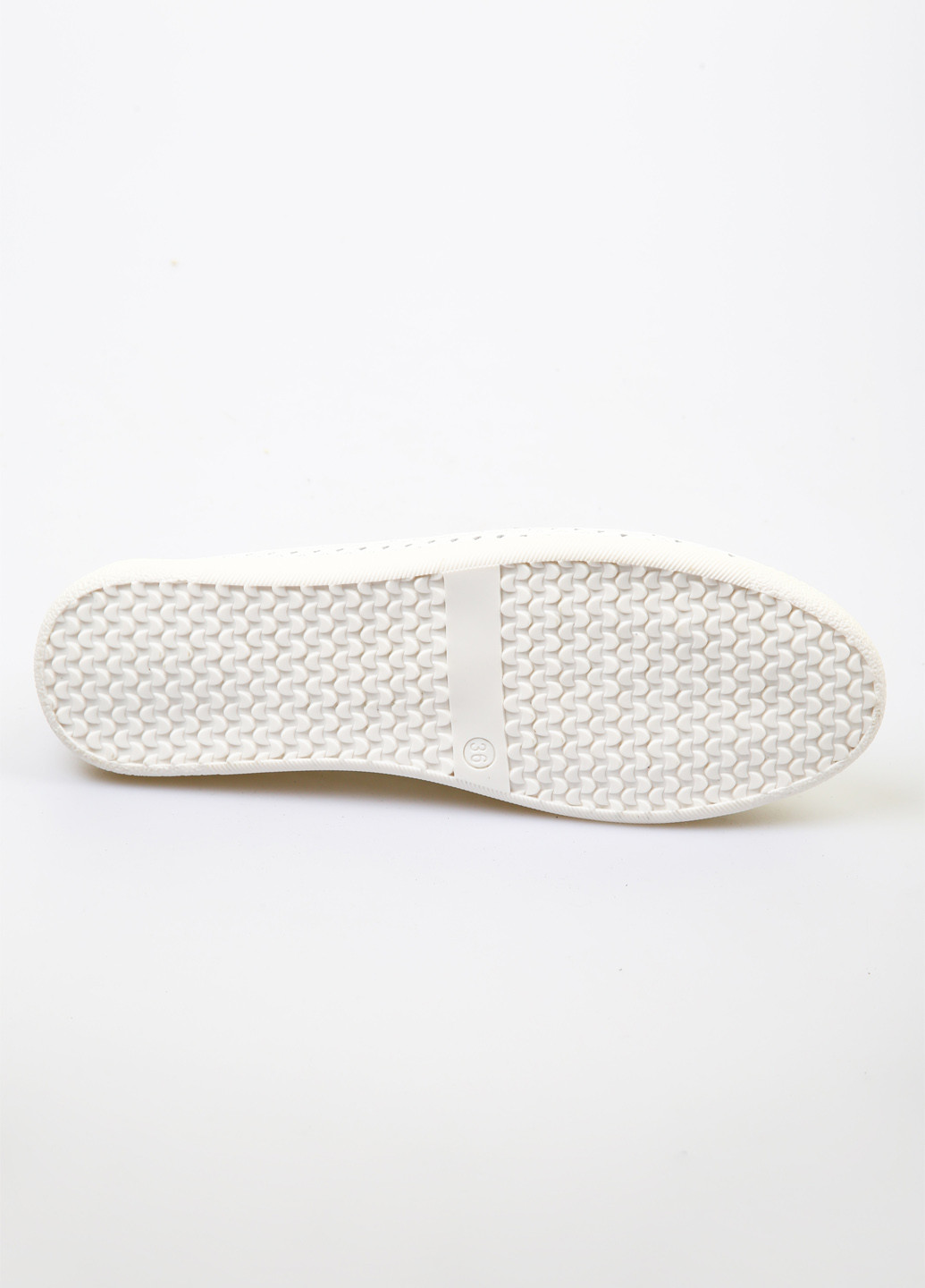 Белые слипоны No Brand с перфорацией однотонные