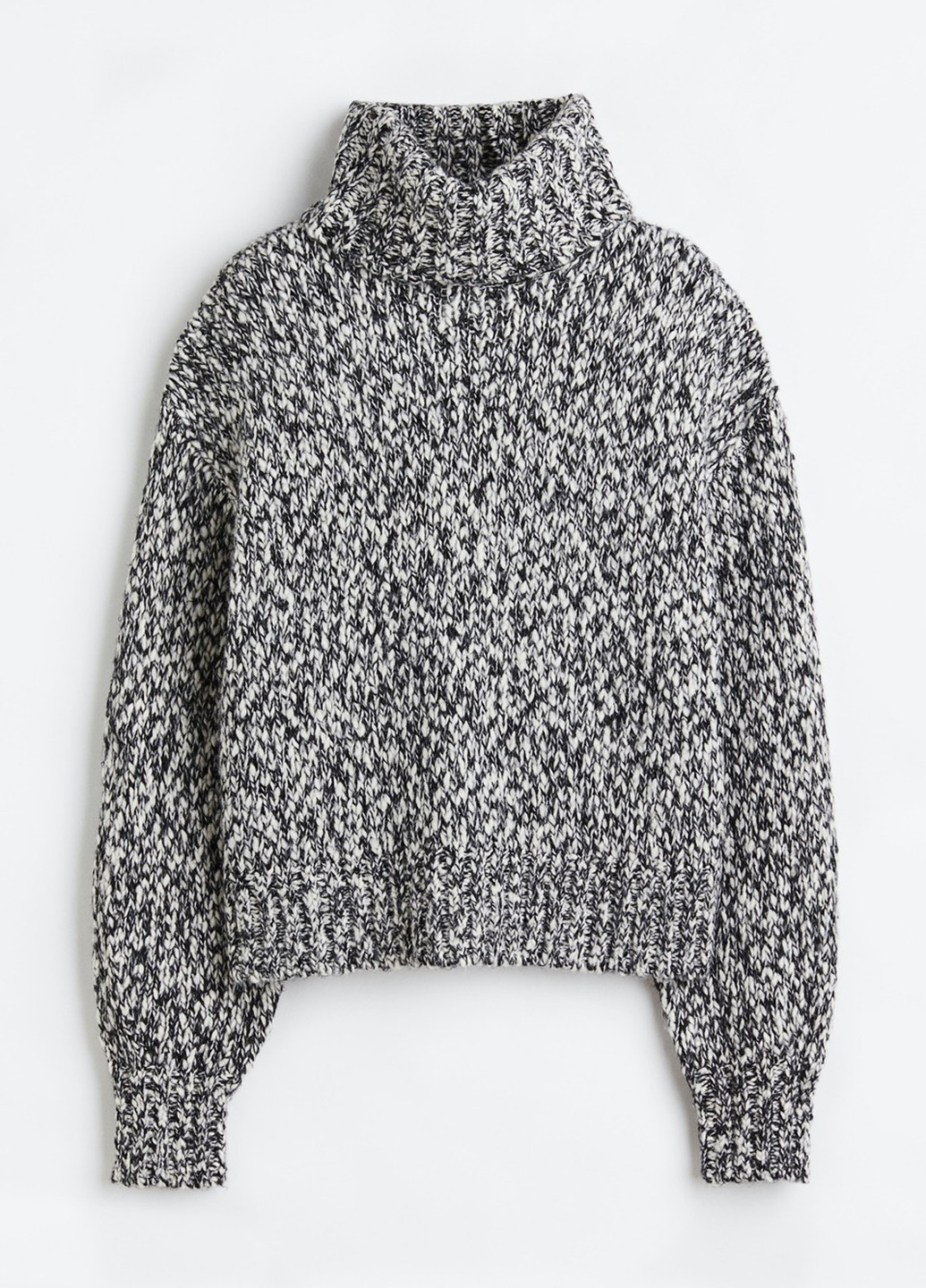 Черно-белый зимний свитер H&M
