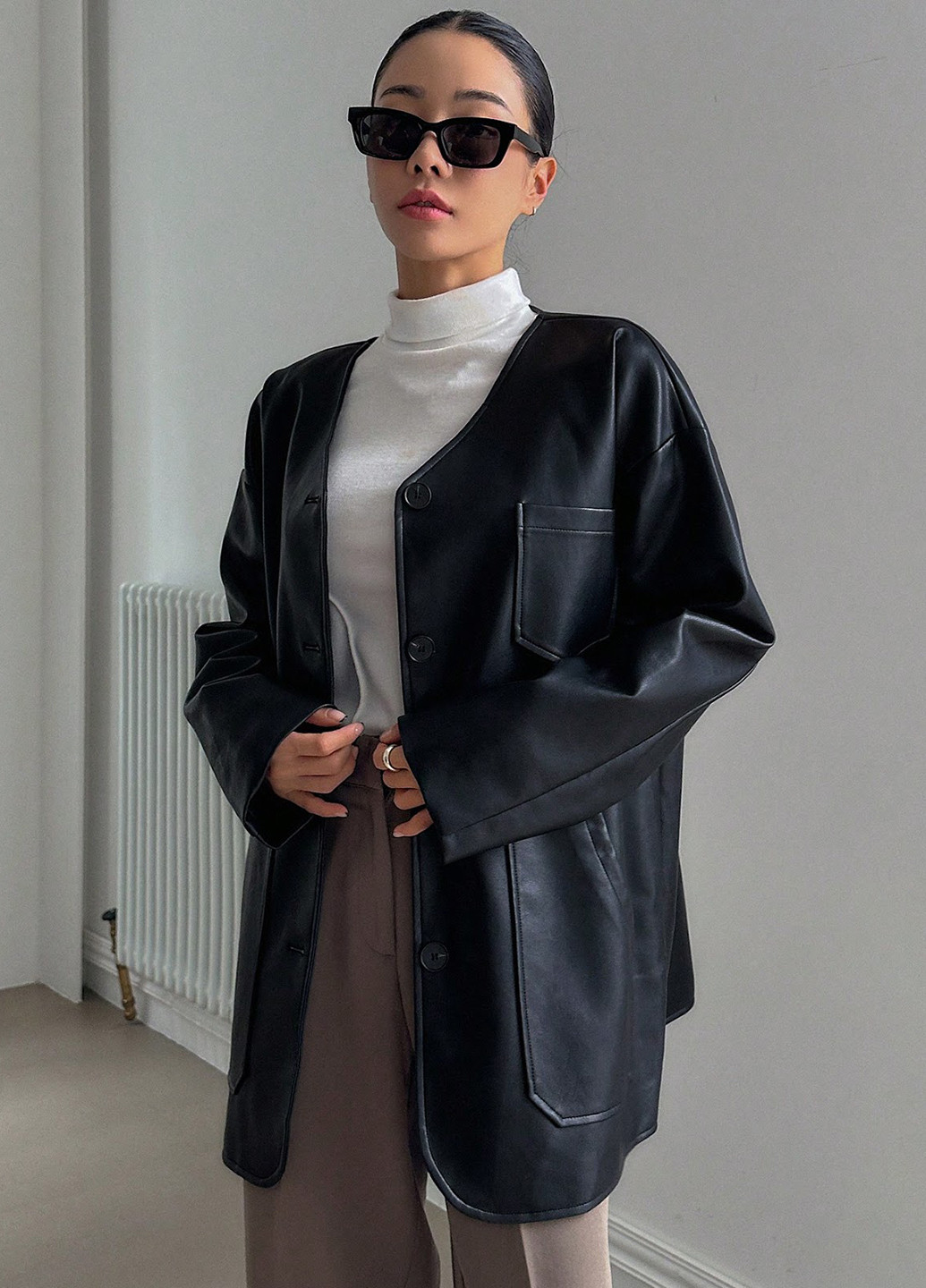 Чорна демісезонна куртка куртка-піджак SHEIN