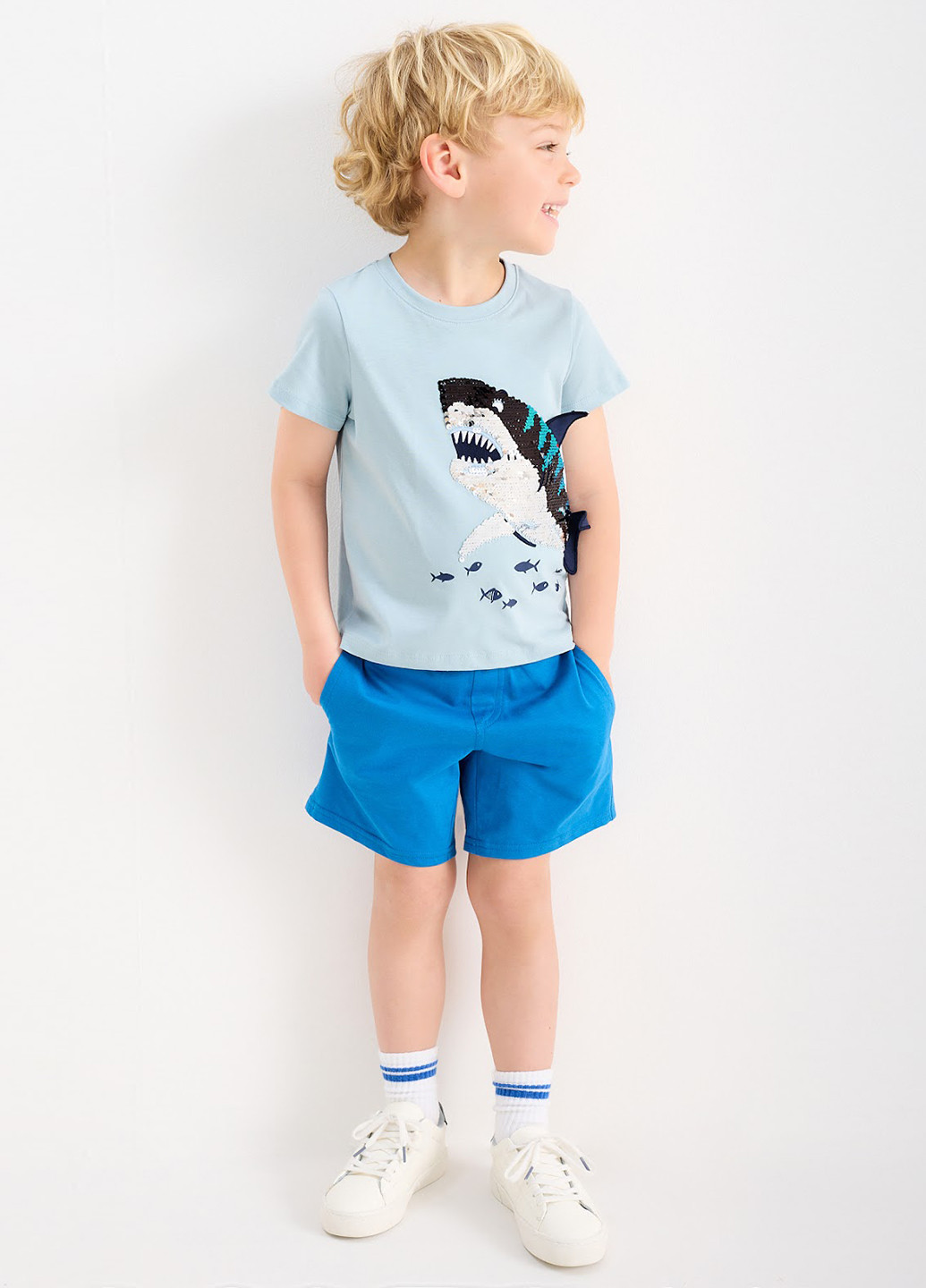 Комбінований літній комплект (футболка, шорти) C&A