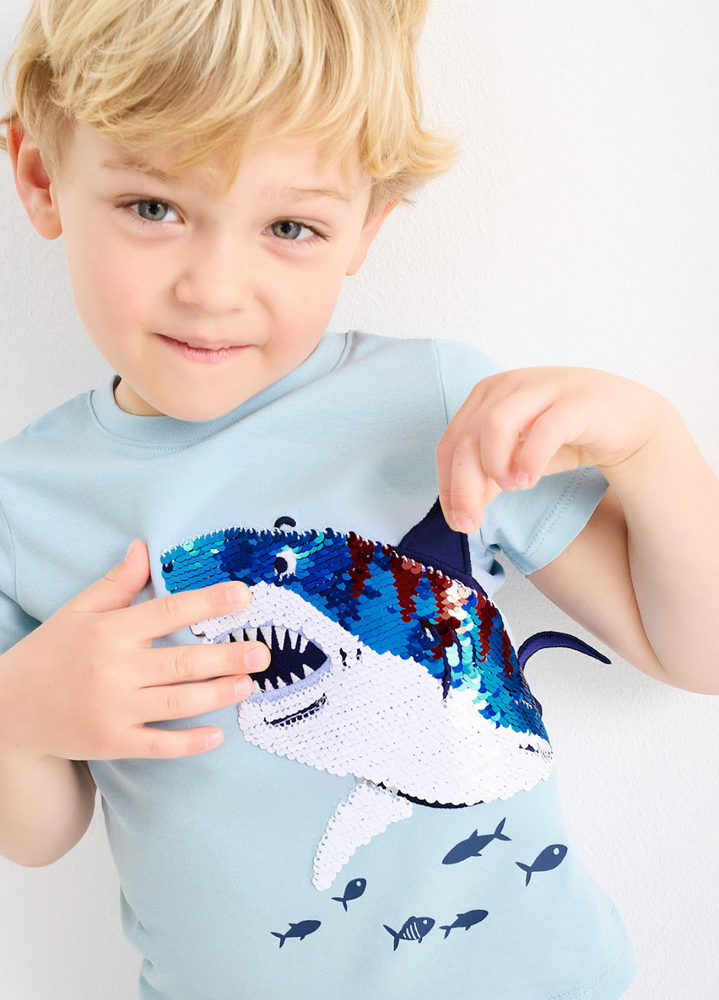 Комбінований літній комплект (футболка, шорти) C&A