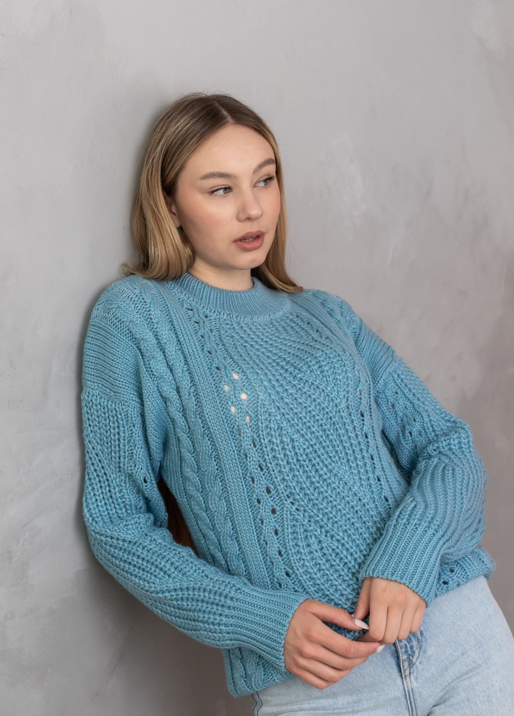 Голубой зимний свитер женский Viviami