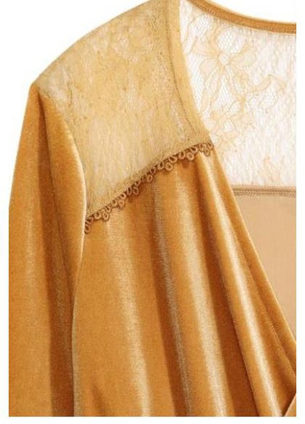 Горчичное кэжуал велюровое платье с кружевом H&M однотонное
