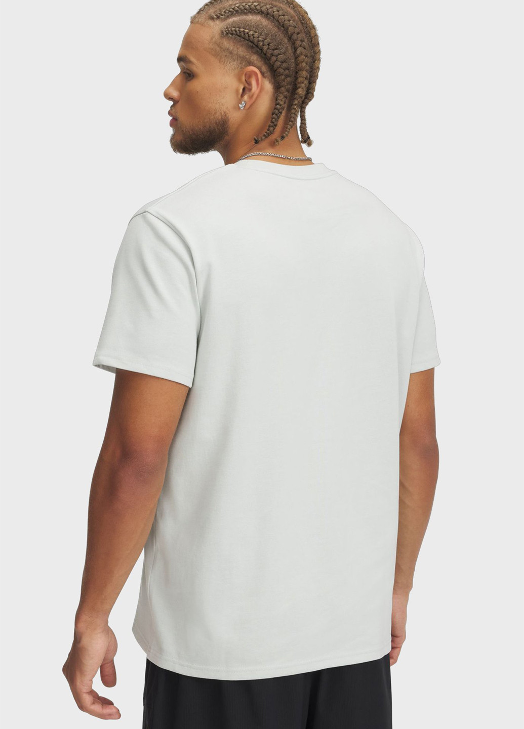 Сіро-зелена футболка Under Armour