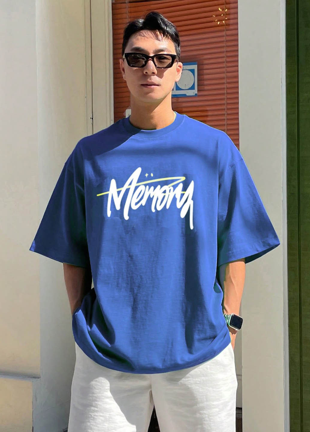 Синяя футболка SHEIN