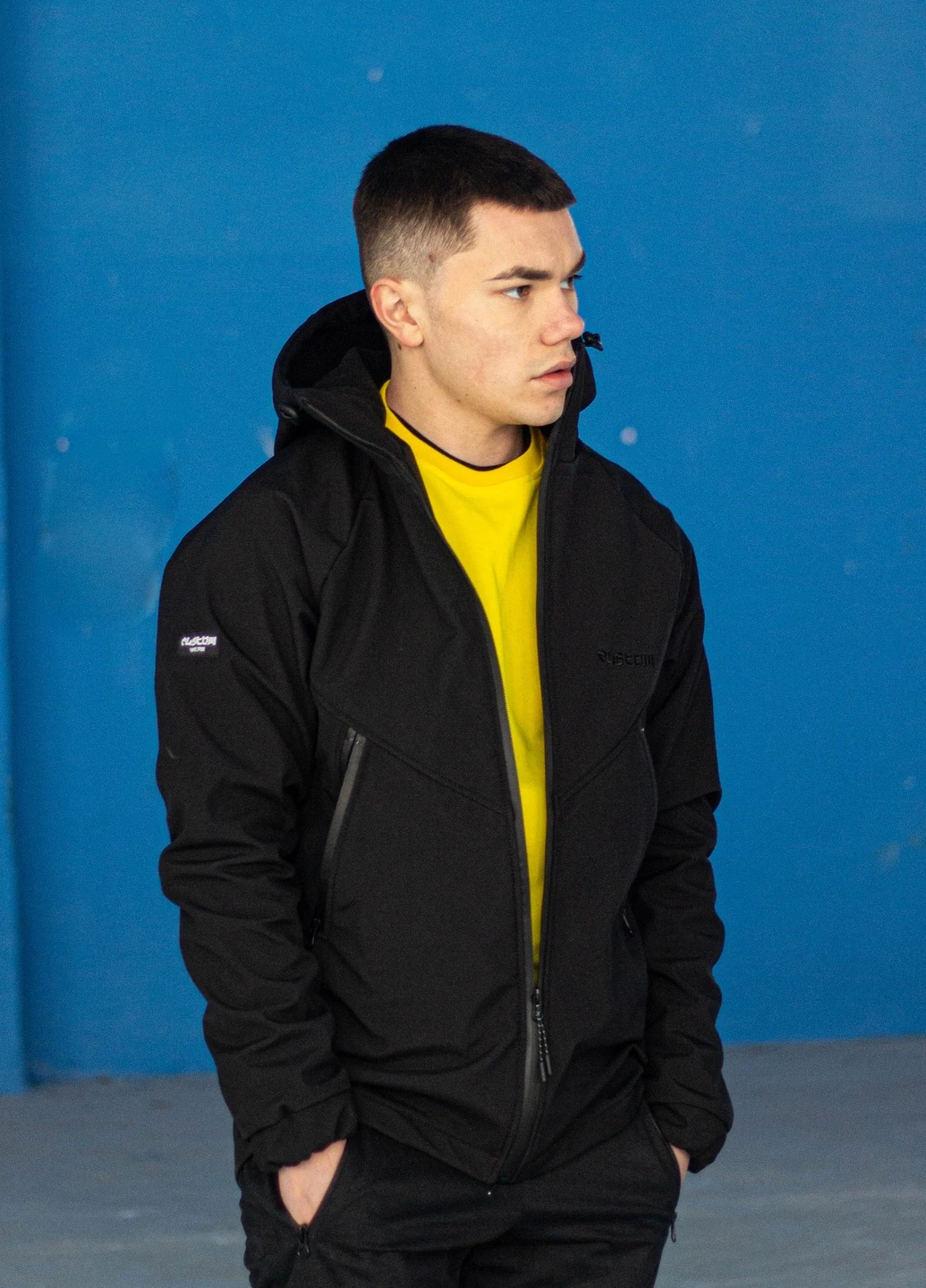 Чорна демісезонна куртка чоловіча protection soft shell чорна Custom Wear